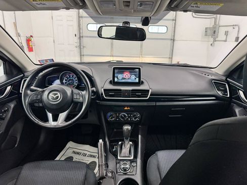 Used 2016 MAZDA MAZDA3 i Touring FWD image 19