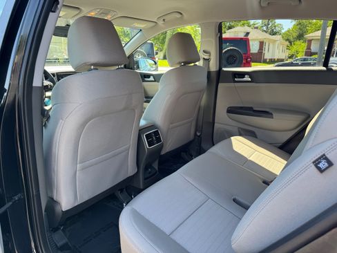 Used 2018 Kia Sportage LX AWD/4WD image 13