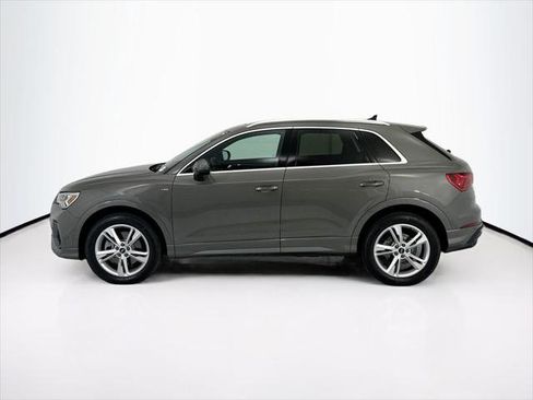 Certified 2023 Audi Q3 2.0T Premium w/ Convenience Package AWD/4WD image 8