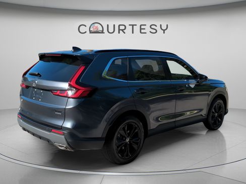 Used 2024 Honda CR-V Sport Touring image 7