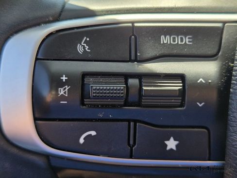 Certified 2024 Kia Sportage EX image 29