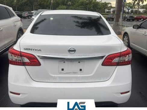 Used 2015 Nissan Sentra S FWD image 5