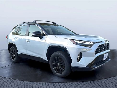 Used 2023 Toyota RAV4 XSE image 7