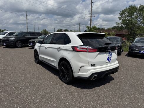 Certified 2022 Ford Edge ST w/ Equipment Group 401A AWD/4WD image 6