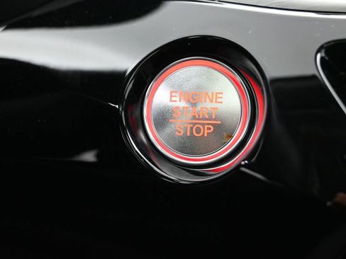 Used 2024 Acura MDX SH-AWD image 15