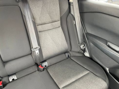 Used 2025 Nissan Rogue SV image 39