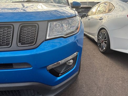 Used 2019 Jeep Compass Latitude FWD image 8