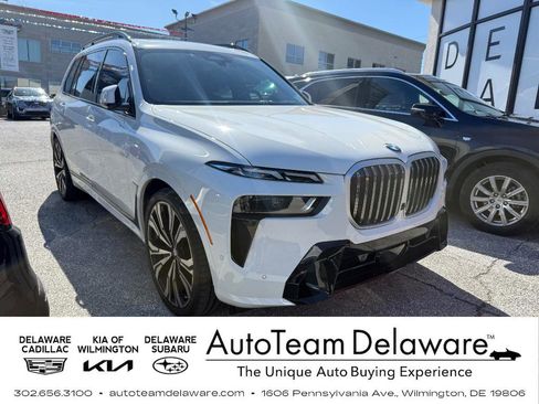 Used 2025 BMW X7 xDrive40i w/ Executive Package image 1