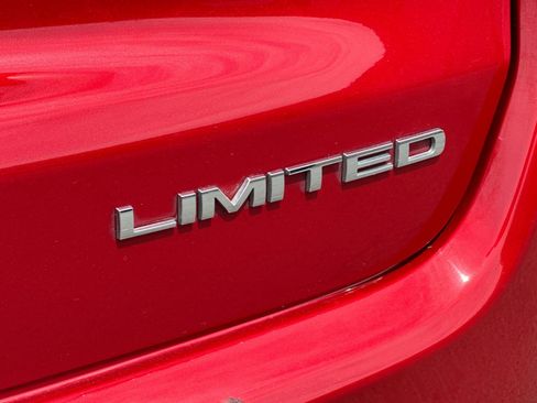Used 2025 Jeep Compass Limited AWD/4WD image 26