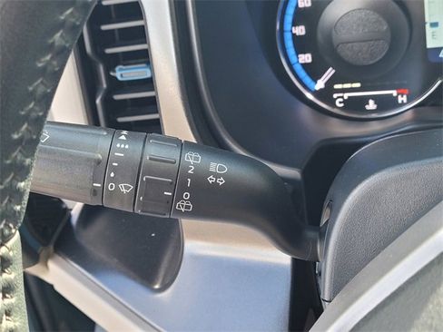 Used 2022 Ford Bronco Wildtrak image 17