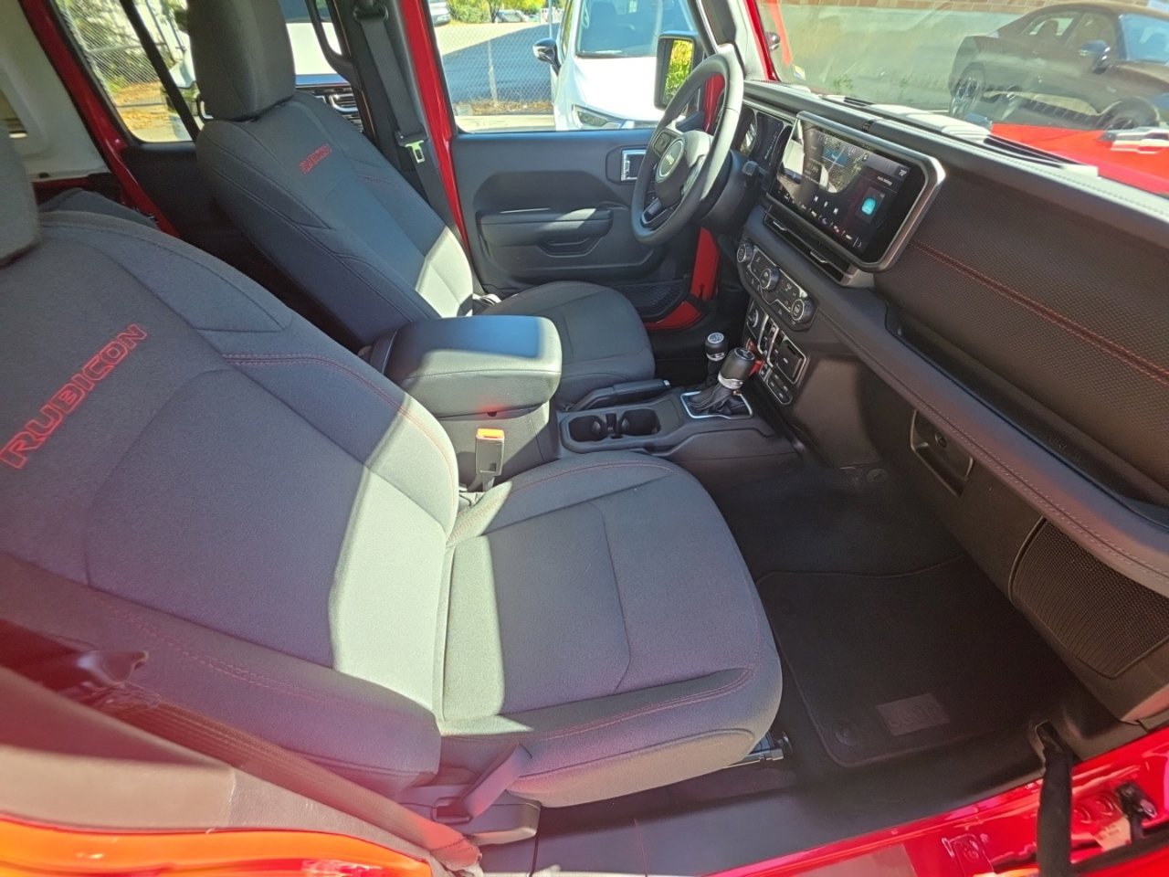 Used 2026 Jeep Wrangler Unlimited Rubicon AWD/4WD image 38