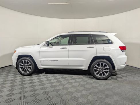 Used 2018 Jeep Grand Cherokee Overland image 5