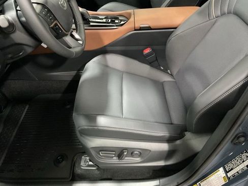 New 2026 Toyota Crown Limited image 10