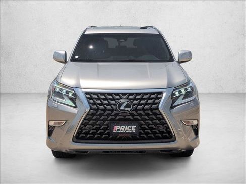 Used 2020 Lexus GX 460 Premium w/ Premium Package AWD/4WD image 2