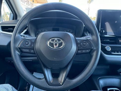 Used 2024 Toyota Corolla LE FWD image 10