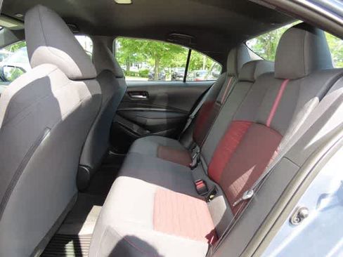 Used 2025 Toyota Corolla SE w/ Convenience Package FWD image 13