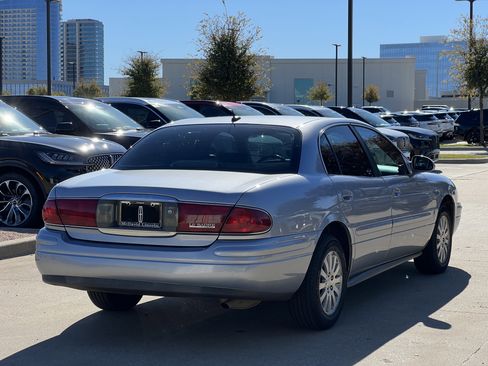 Used 2005 Buick Le Sabre Limited w/ Gran Touring Package image 9