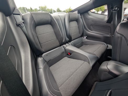 Certified 2025 Ford Mustang Coupe RWD image 11