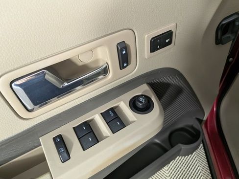 Used 2007 Ford Edge SEL image 13