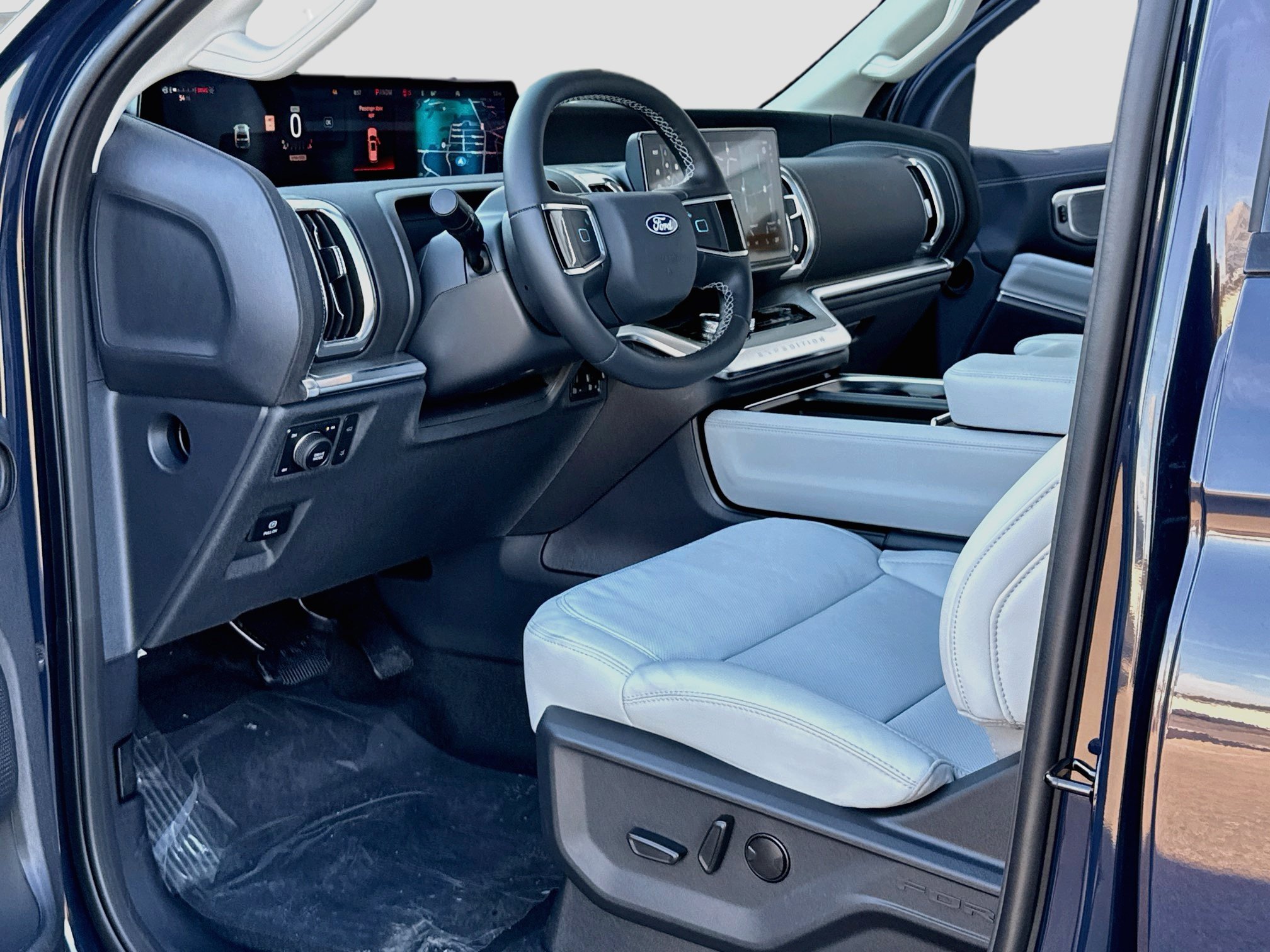 New 2027 Ford Expedition Platinum AWD/4WD image 5