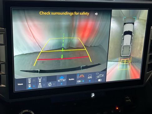 Used 2025 Toyota Tundra Platinum image 17