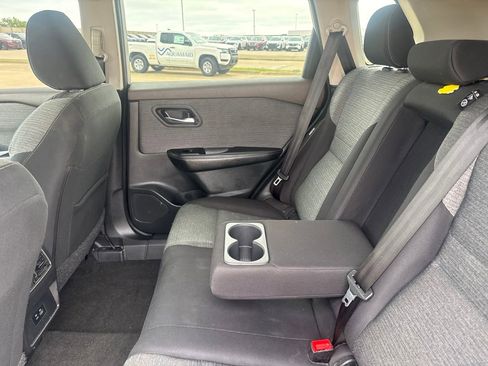 Certified 2023 Nissan Rogue SV AWD/4WD image 36