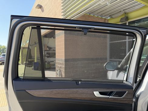 Used 2024 Volkswagen Atlas SEL Premium R-Line image 36