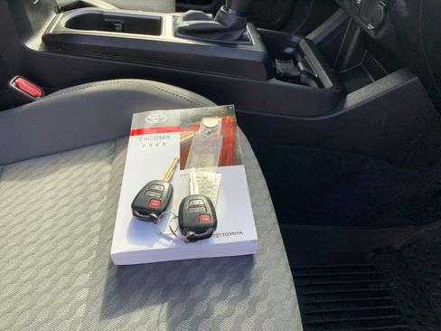 Used 2023 Toyota Tacoma SR image 9