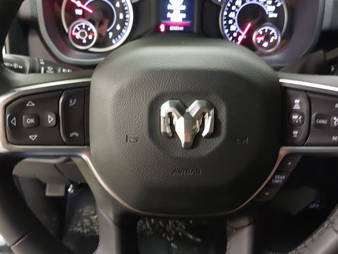 Used 2026 RAM 2500 Big Horn AWD/4WD image 35