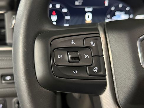 Used 2023 GMC Yukon Denali w/ LPO, Floor Liner Package AWD/4WD image 16