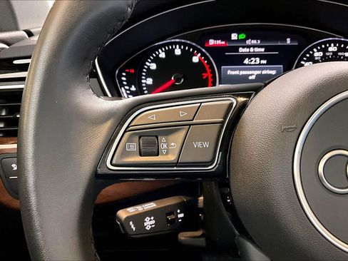 Used 2023 Audi A4 2.0T Premium w/ Convenience Package image 24