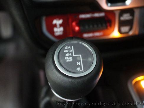 Used 2024 Jeep Wrangler Unlimited Rubicon 392 image 36