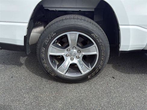 Used 2025 RAM 1500 Tradesman AWD/4WD image 6