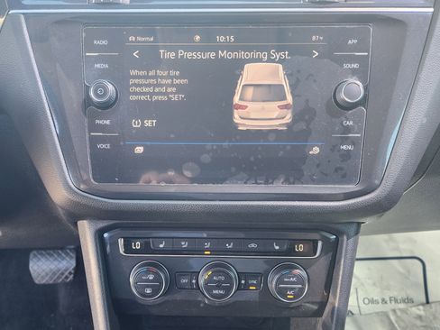 Used 2021 Volkswagen Tiguan SE AWD/4WD image 9