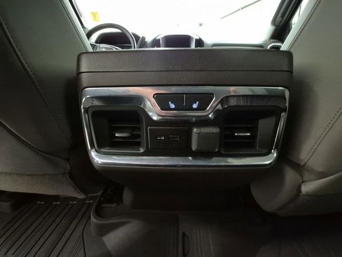 Used 2020 GMC Sierra 1500 SLT image 22