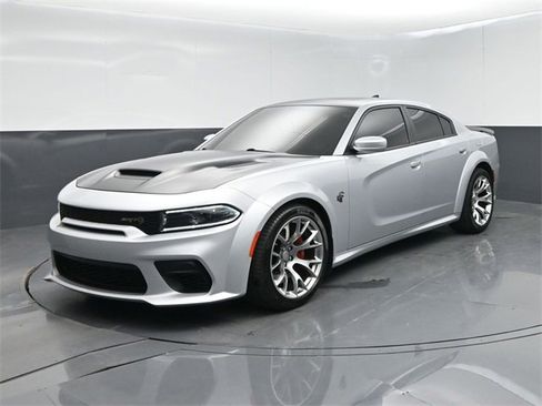 Used 2022 Dodge Charger SRT Hellcat image 4