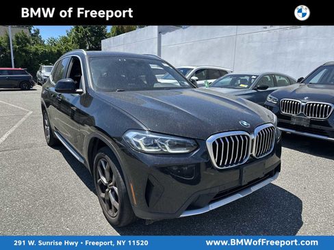 Used 2023 BMW X3 xDrive30i w/ Premium Package AWD/4WD image 1