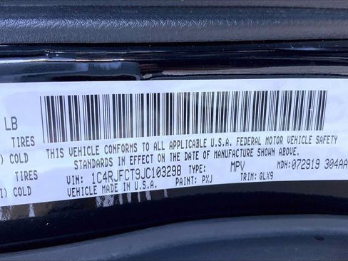 Used 2018 Jeep Grand Cherokee High Altitude AWD/4WD image 33