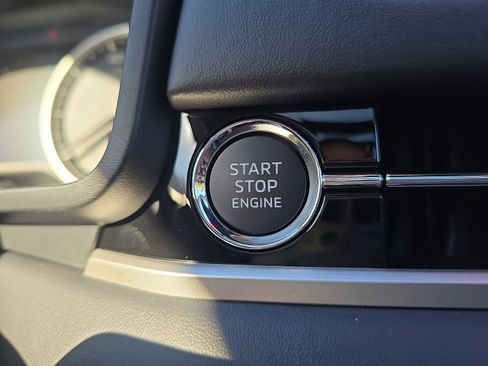 New 2025 Mitsubishi Outlander Trail Edition image 23