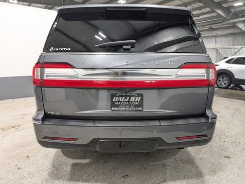 Used 2021 Lincoln Navigator Reserve w/ Luxury Package image 4