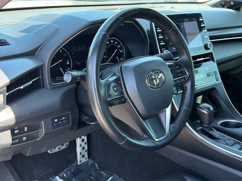 Certified 2020 Toyota Avalon XSE image 22