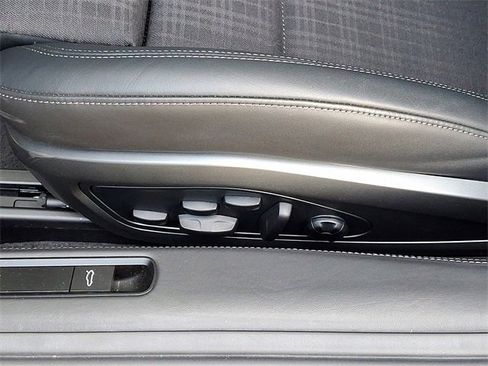 Certified 2026 Porsche 911 Carrera T image 18