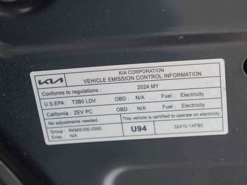 Certified 2024 Kia EV9 Wind AWD/4WD image 27