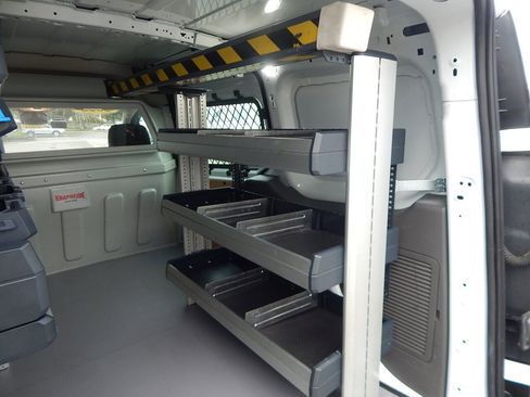 Used 2022 Ford Transit Connect XL image 14