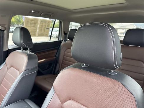 Used 2023 Volkswagen Atlas SEL Premium AWD/4WD image 23