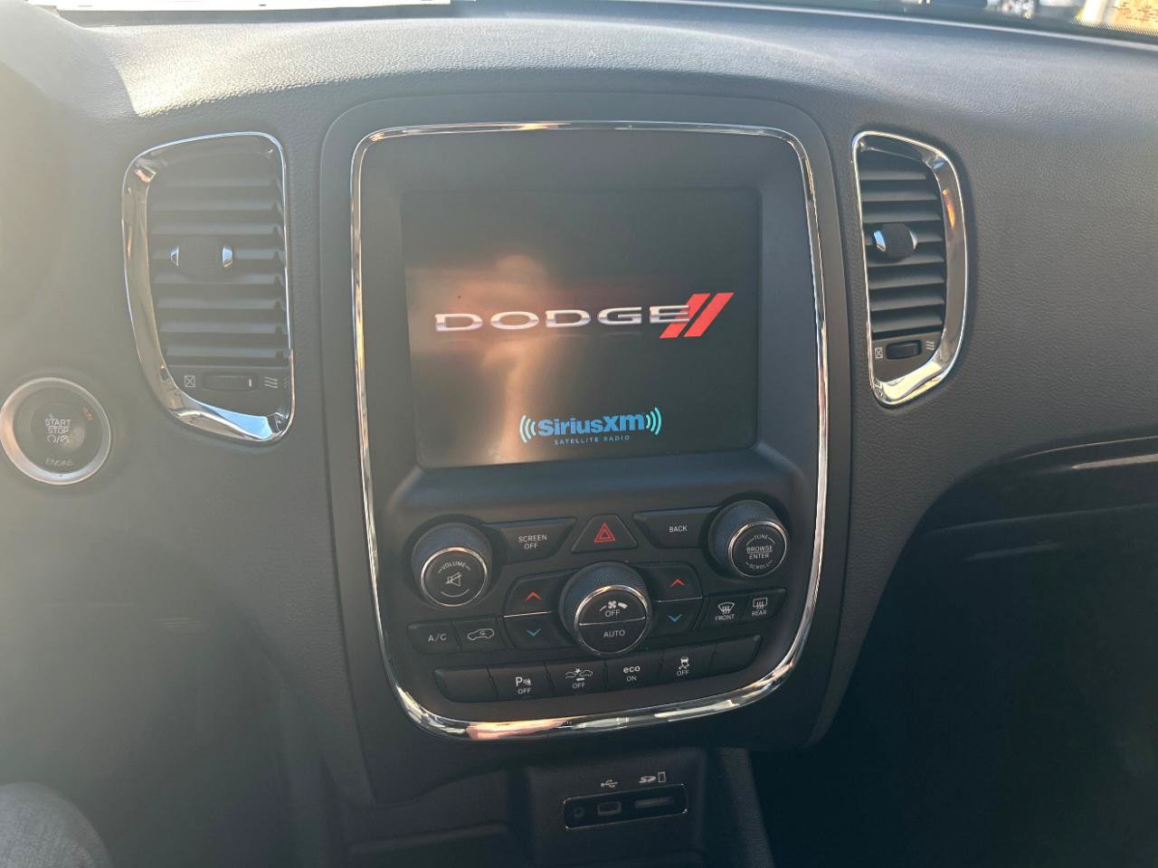 Used 2015 Dodge Durango Citadel w/ Technology Group AWD/4WD image 13