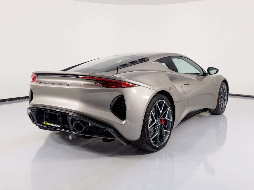 Used 2026 Lotus Emira SE RWD image 5