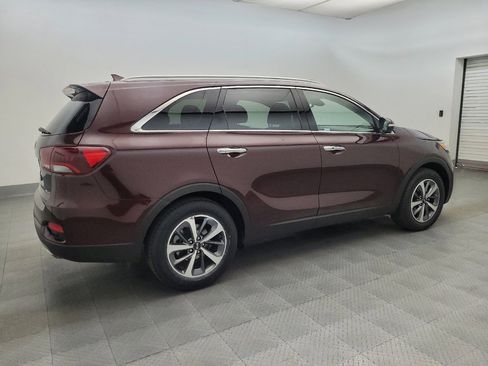 Used 2019 Kia Sorento EX image 10
