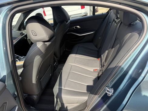 Used 2020 BMW 330i Sedan w/ Premium Package RWD image 13