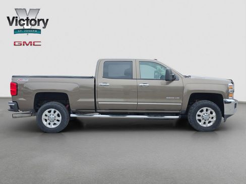 Used 2015 Chevrolet Silverado 3500 LTZ w/ Duramax Plus Package AWD/4WD image 18